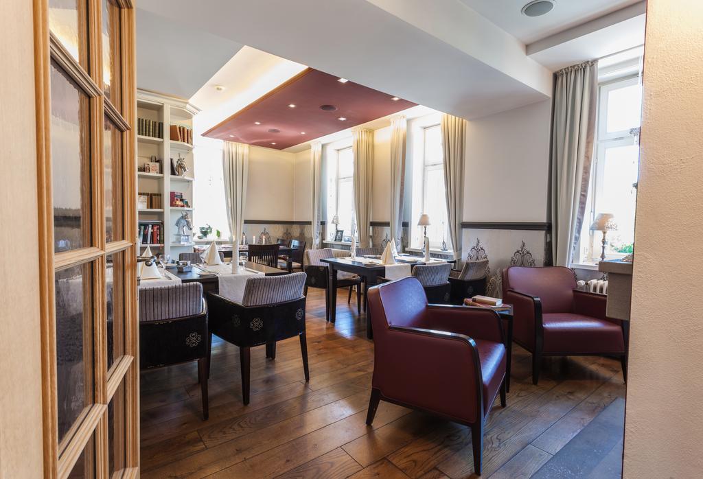 Hotel Fliegendes Klassenzimmer Бад-Берлебурґ Екстер'єр фото
