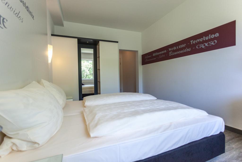 Hotel Fliegendes Klassenzimmer Бад-Берлебурґ Екстер'єр фото