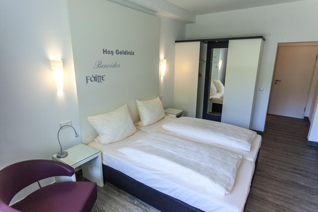 Hotel Fliegendes Klassenzimmer Бад-Берлебурґ Екстер'єр фото