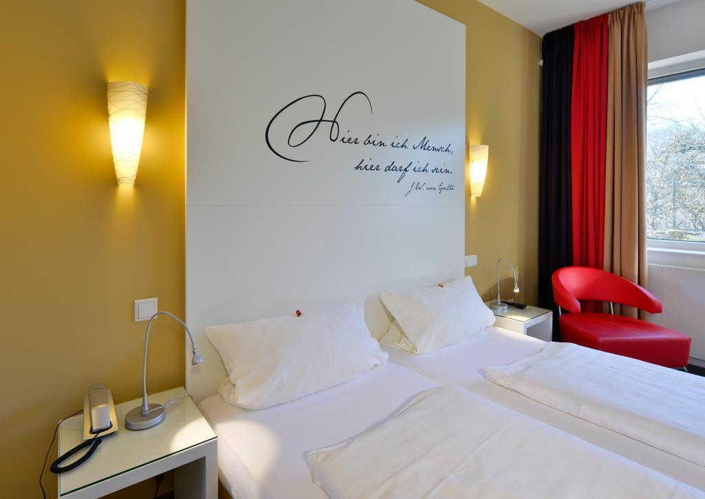 Hotel Fliegendes Klassenzimmer Бад-Берлебурґ Екстер'єр фото