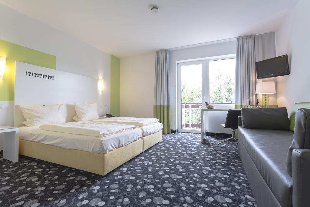 Hotel Fliegendes Klassenzimmer Бад-Берлебурґ Екстер'єр фото
