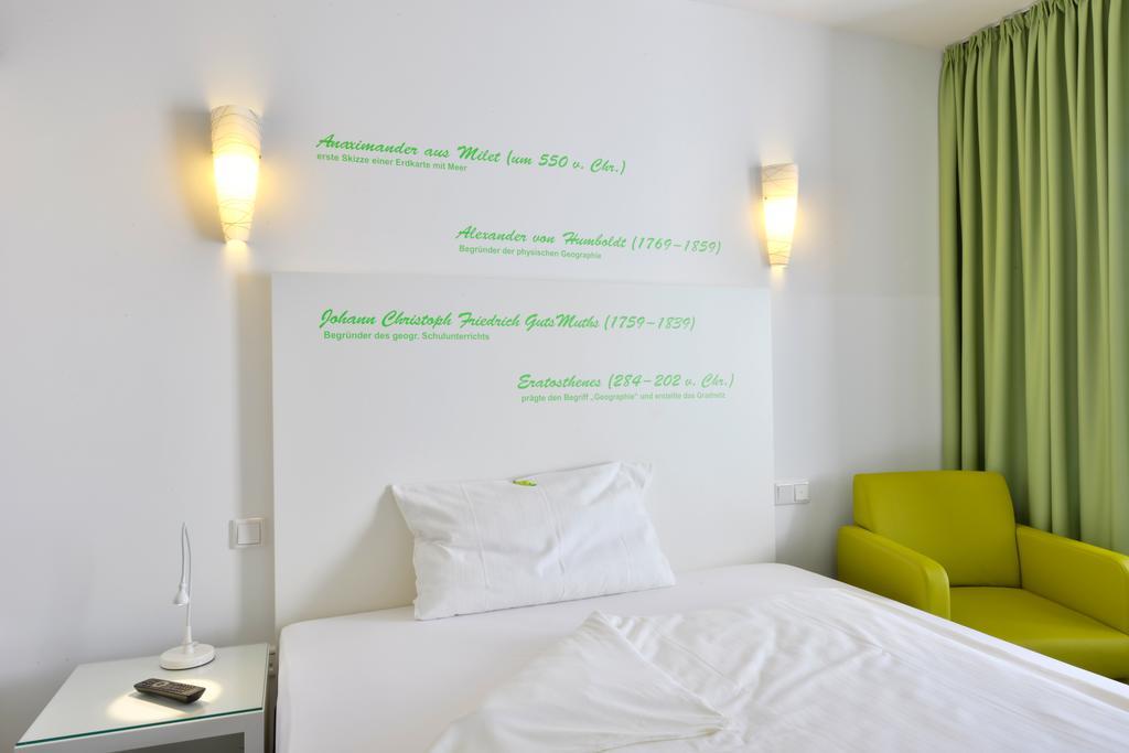 Hotel Fliegendes Klassenzimmer Бад-Берлебурґ Екстер'єр фото